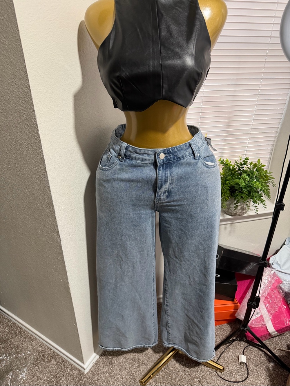 Light Blue Wide-Leg High-Rise Women’s Jeans